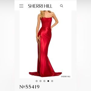 Sherri Hill Size 4 Red prom dress